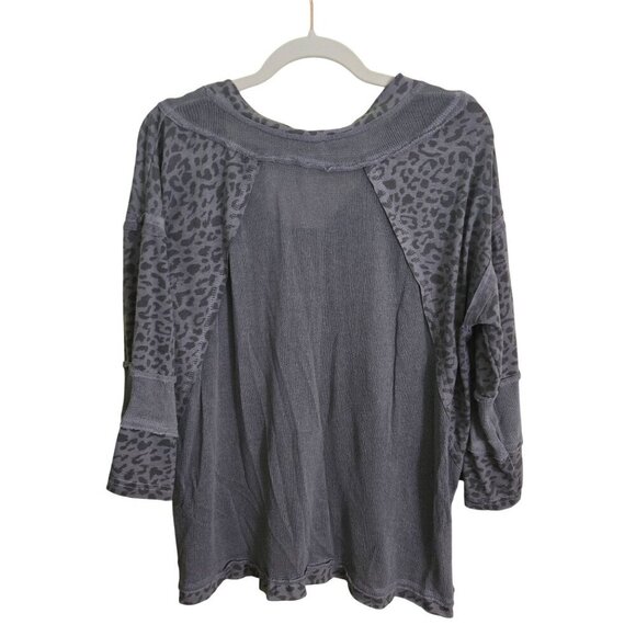 POL Charcoal Leopard Print Mixed Media Bohemian Top Size L - Picture 3 of 7